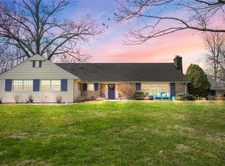 9101 Hoffman Farm Ln, Cincinnati, OH 45242