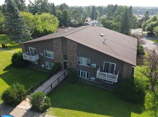 850 Spring Lake Rd, Cloquet, MN 55720