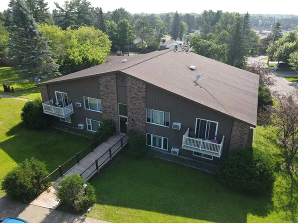 850 Spring Lake Rd, Cloquet, MN 55720