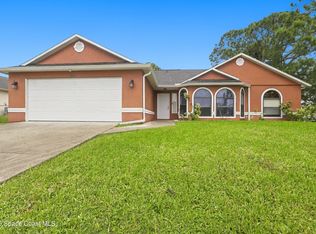 1801 Bashaw St NW, Palm Bay, FL 32907