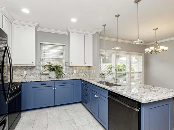 10316 Springvalley Ave, Baton Rouge, LA 70810