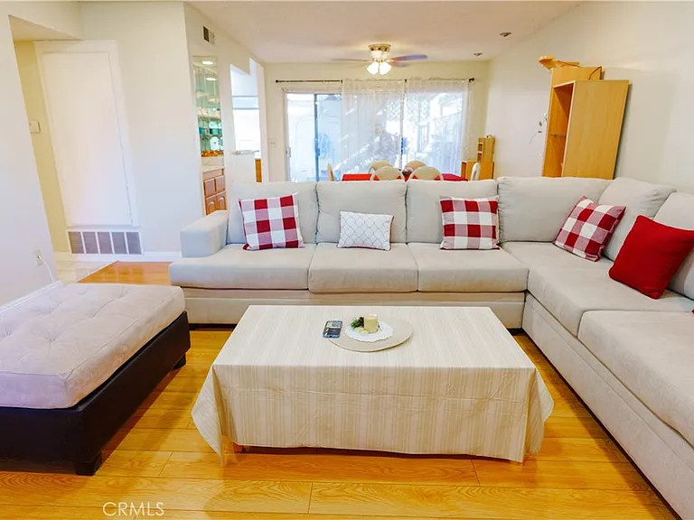 1639 Aspen Village Way — Photo 10