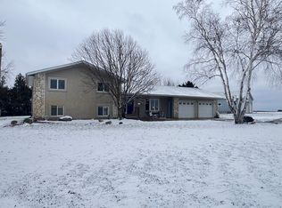 77226 230th St, Spring Valley, MN 55975