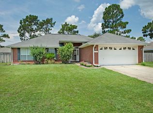 2339 Whispering Pines Blvd, Navarre, FL 32566