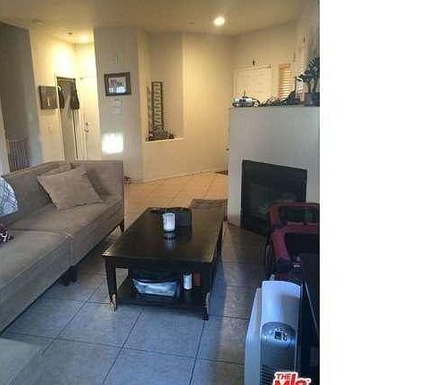 5th image of 9153 Burnet Ave