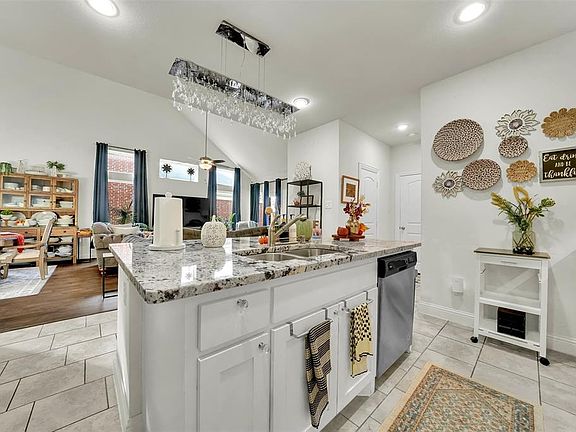 4th image of 345 Twin Creeks Dr #345