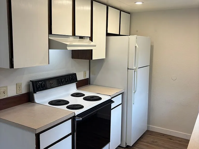 6008 202nd St SW #D — Photo 1