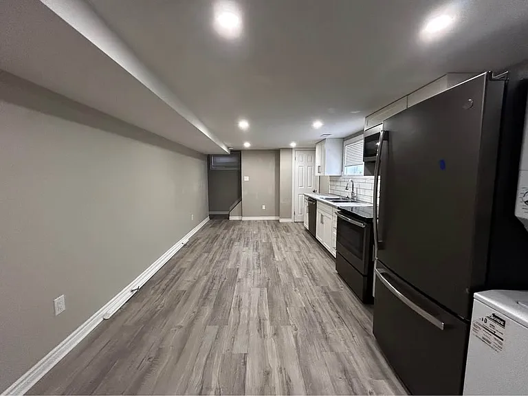 51 Collingdon Dr — Photo 17