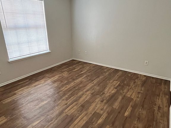 5th image of 22954 Monte Vista Ct APT 1
