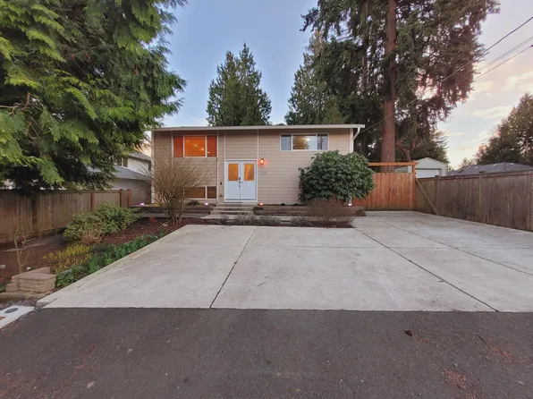 1209 NE 148th St, Shoreline, WA 98155