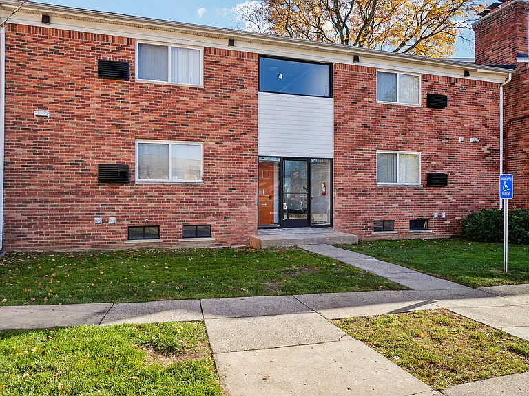 Ava Dearborn Heights Apartments LLC — Photo 16