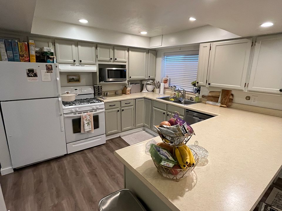 1st image of 2871 E Morningside Dr #Basement