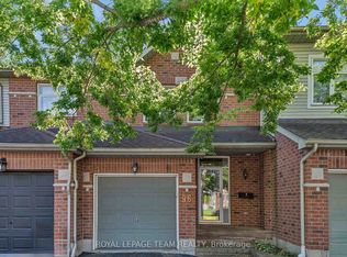 96 Redpath Dr, Ottawa, ON K2G6E3