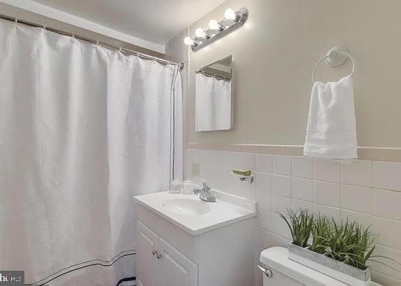 4th image of 3408 25th St S APT 7