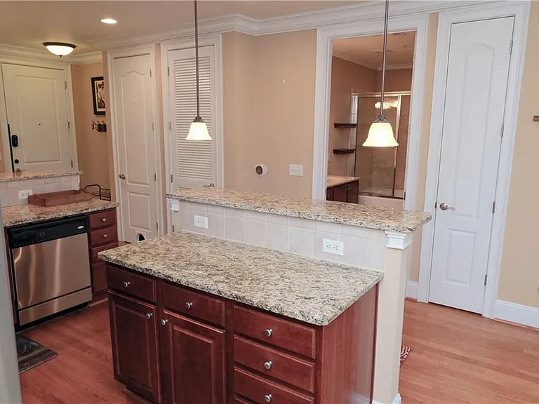 2300 Peachford Rd #2203 — Photo 6