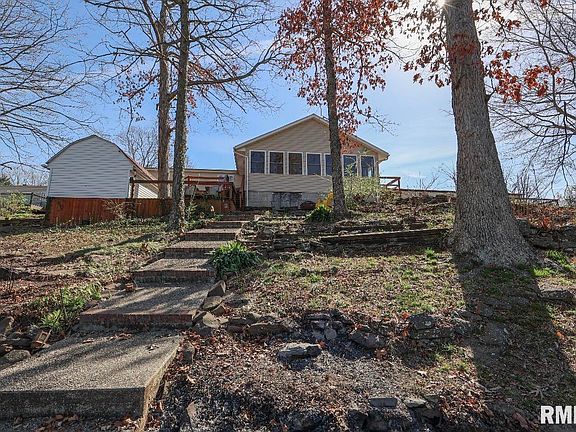 3rd image of 50 Shaw Rd