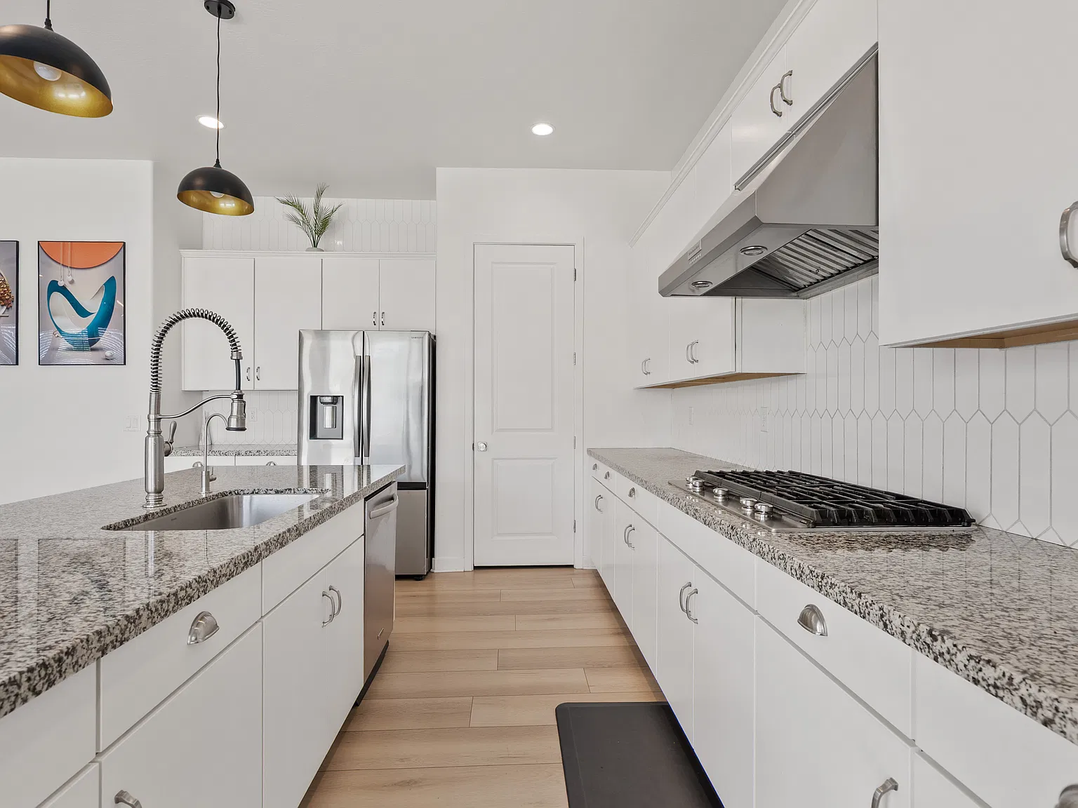 4 bed, 2794 sqft, $3,095 — Photo 3