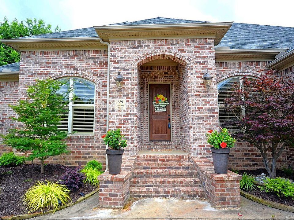 1st image of 639 Epernay Pl