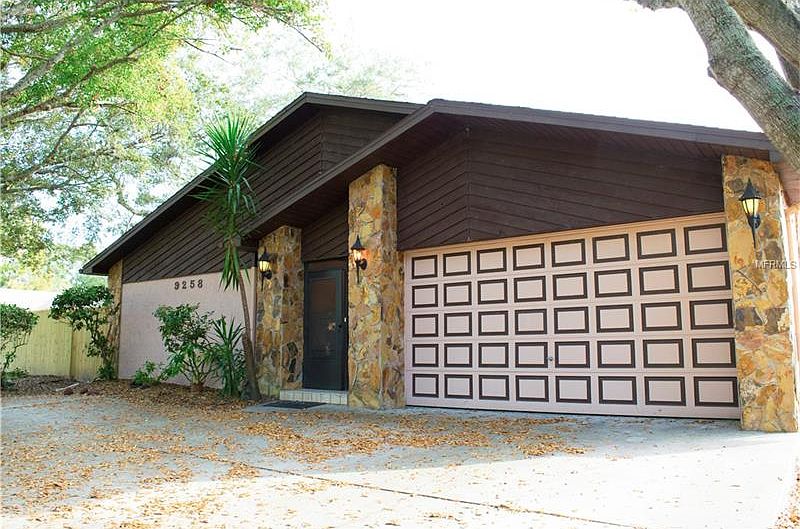 1st image of 9258 Fairweather Dr