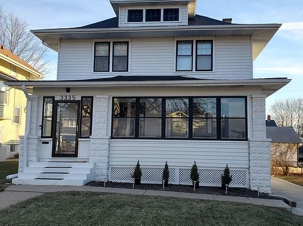 3335 Walnut St, Omaha, NE 68105