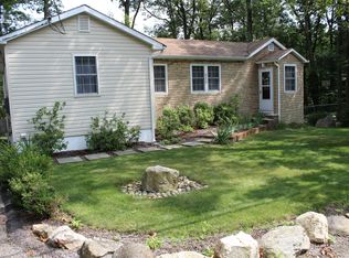 615 Brooklyn Mountain Rd, Hopatcong, NJ 07843