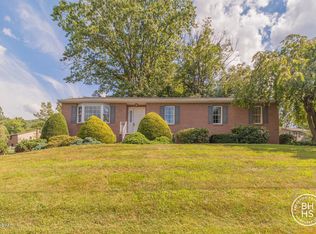 2417 W Southern Ave S, Williamsport, PA 17702