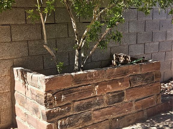 5th image of 4612 Julene Ct