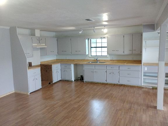 4th image of 2212 Jefferson St