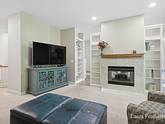4th image of 2291 Burton Pines Dr SE