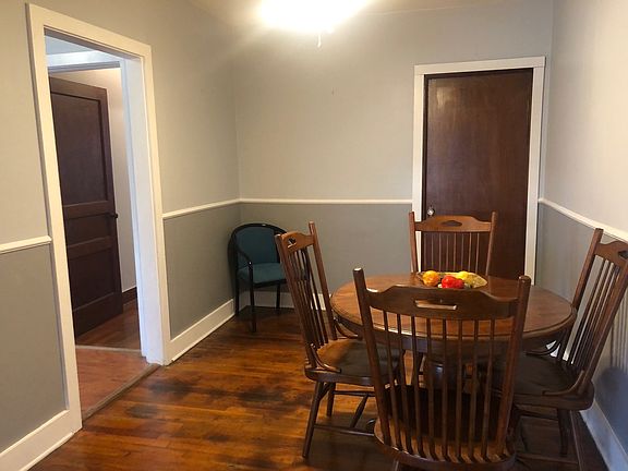 5th image of 216 N Cedar St