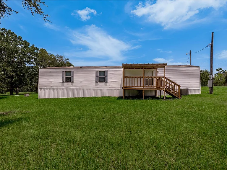 37 Riverside Ln #C — Photo 25