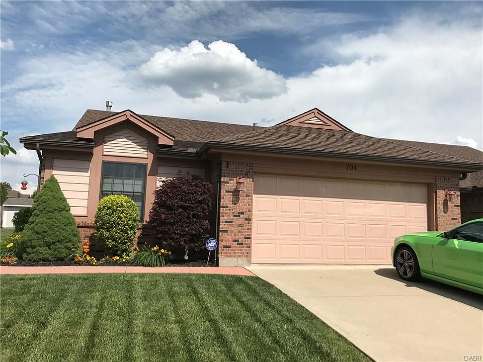 1st image of 704 Waldsmith Way