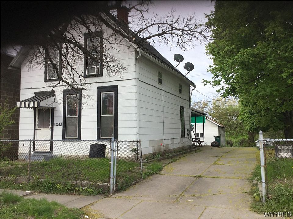 1st image of 2038 Niagara St