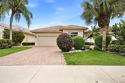21676 Hammock Point Dr Photo 1