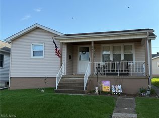 442 W 44th St, Shadyside, OH