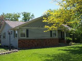 1537 S Wilmoth Hwy, Adrian, MI 49221