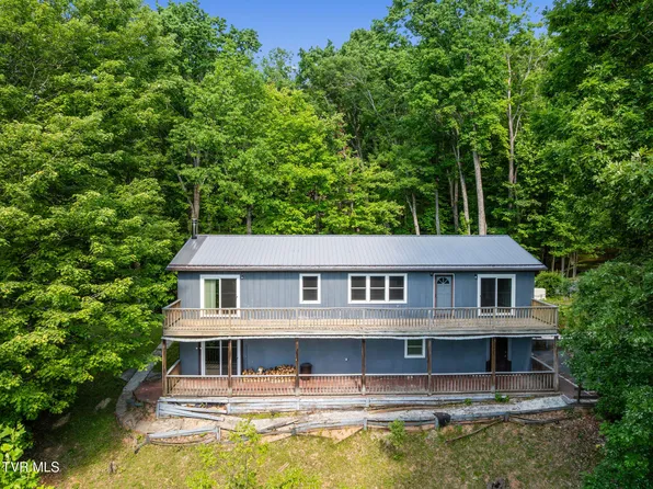 240 Misty Ln, Unicoi, TN 37692