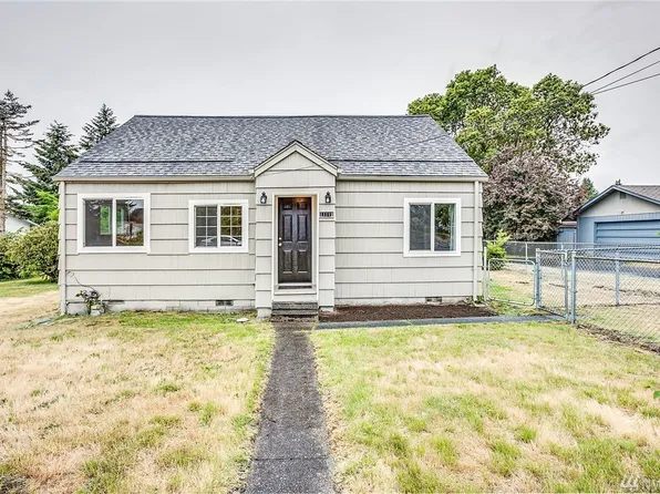 11112 9th Avenue Ct S, Tacoma, WA 98444