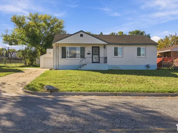 919 Bel Mar Dr, Ogden, UT 84403