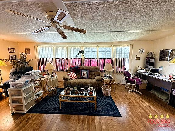 4th image of 184 Tanglewood Ave