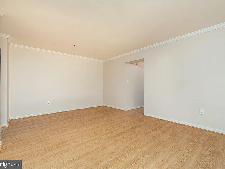 8360 Montgomery Run Rd NW #D — Photo 8
