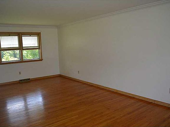 5th image of 2605 Kimberly Dr