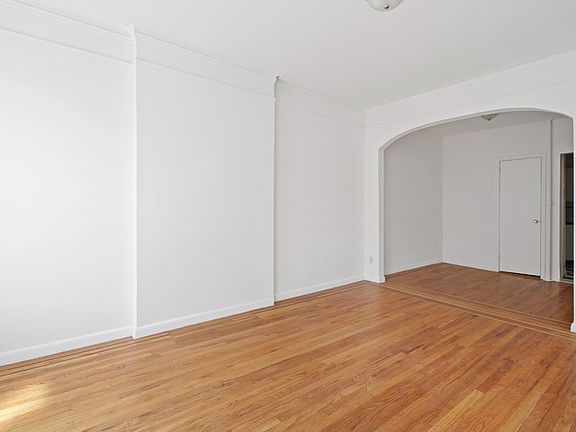 4th image of 1665 York Ave APT 4A
