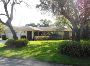 1621 Georgetowne Blvd, Sarasota, FL 34232