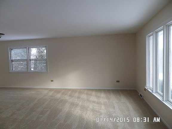 2nd image of 22524 Lakeshore Dr