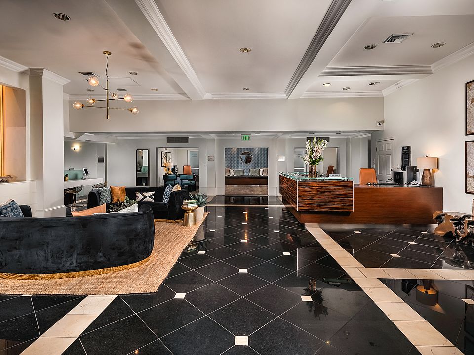Lobby 2