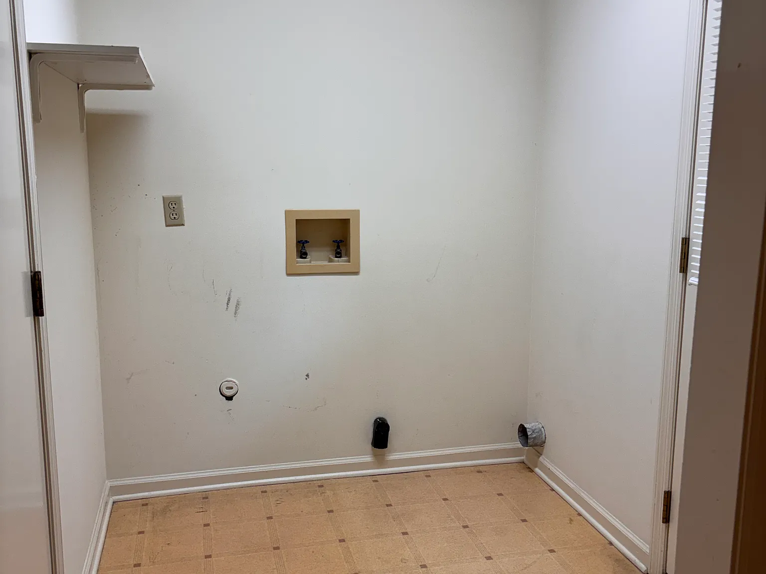 3 bed, 1300 sqft, $1,750 — Photo 4