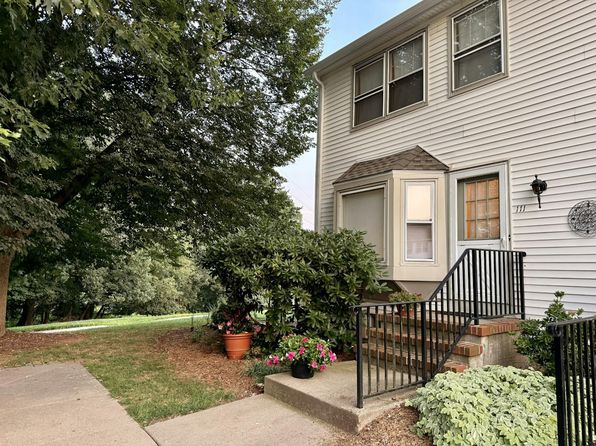 111 Franklin Ct #1