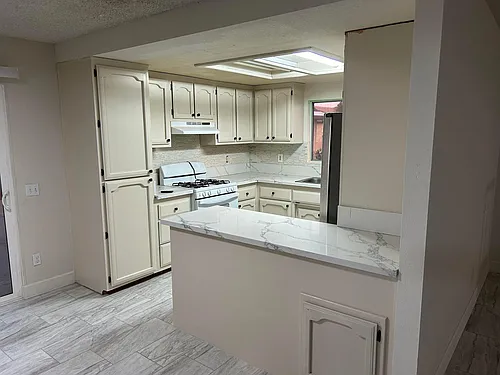 13700 Mesquite Ave #13700 Photo 1