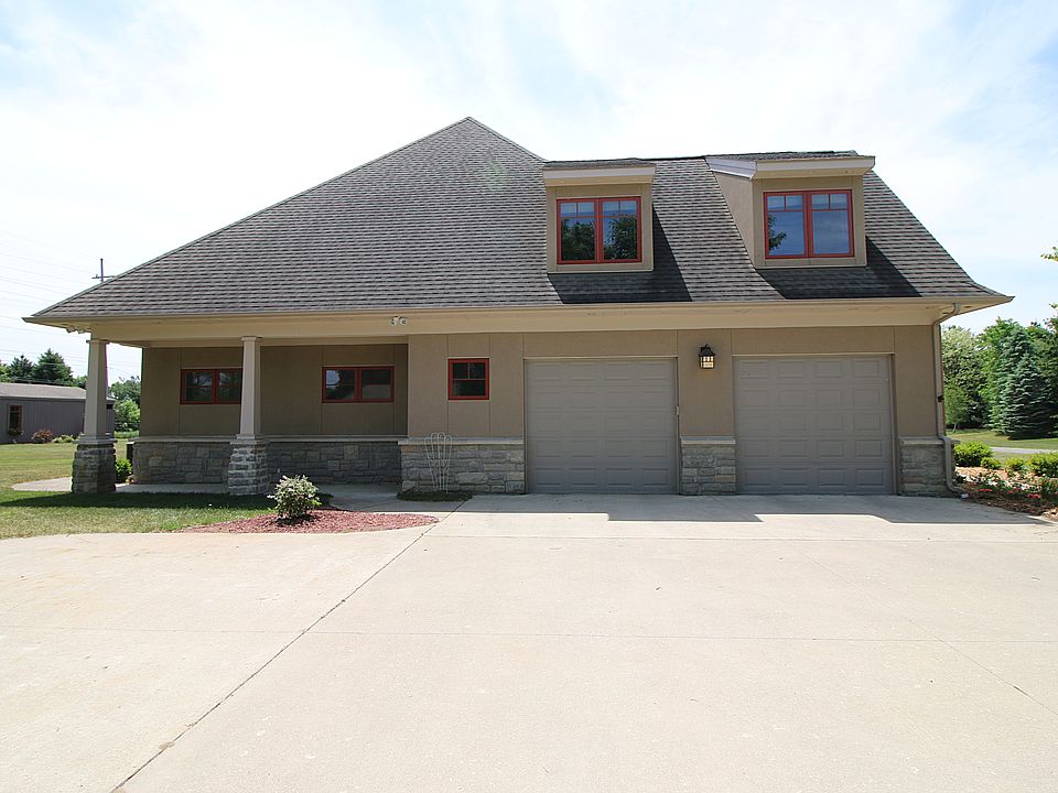 2nd image of 3815 Canaan Dr